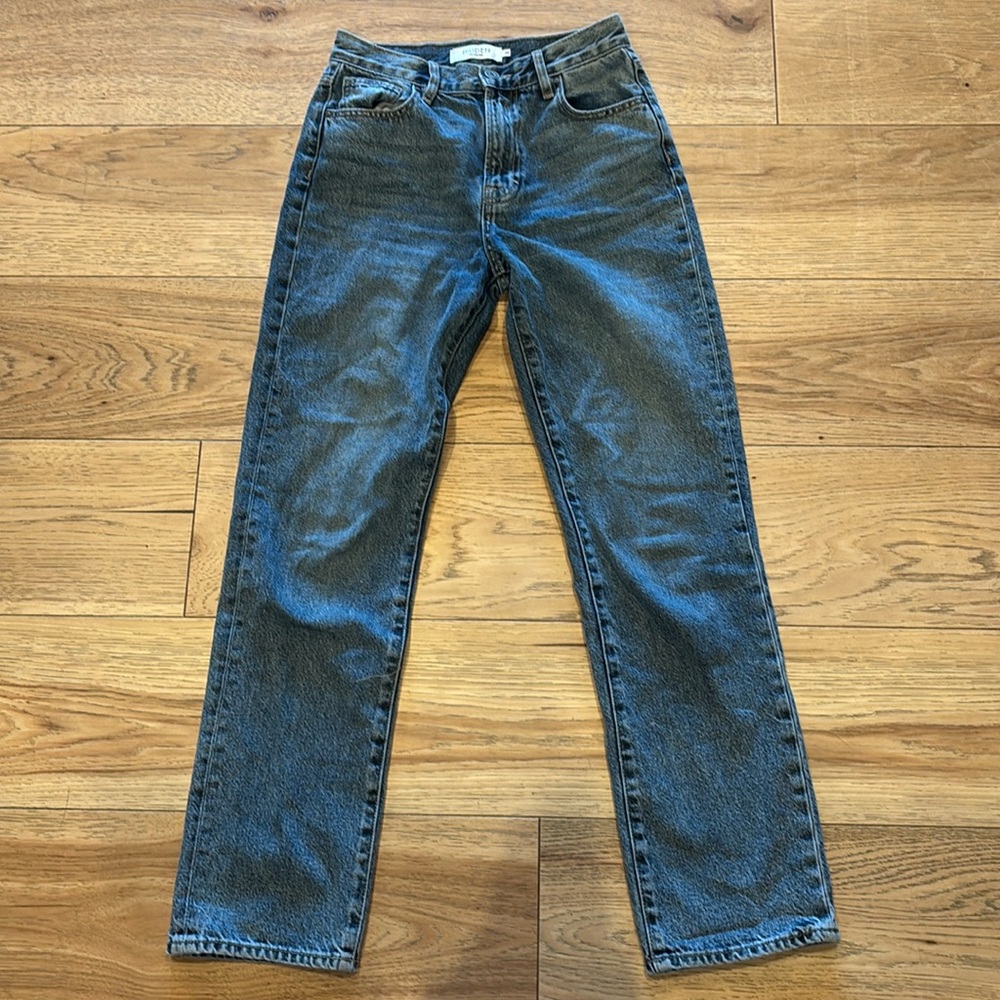 Straight leg hidden jeans